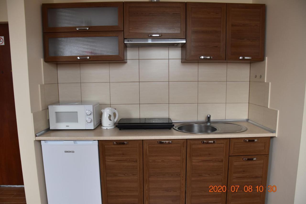Apartamenty Przy Basenie Blisko Morza Brown Puck Exteriör bild