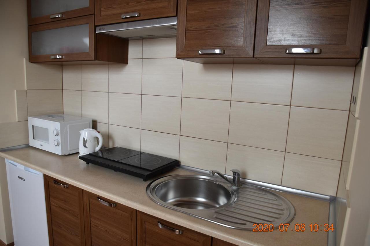Apartamenty Przy Basenie Blisko Morza Brown Puck Exteriör bild
